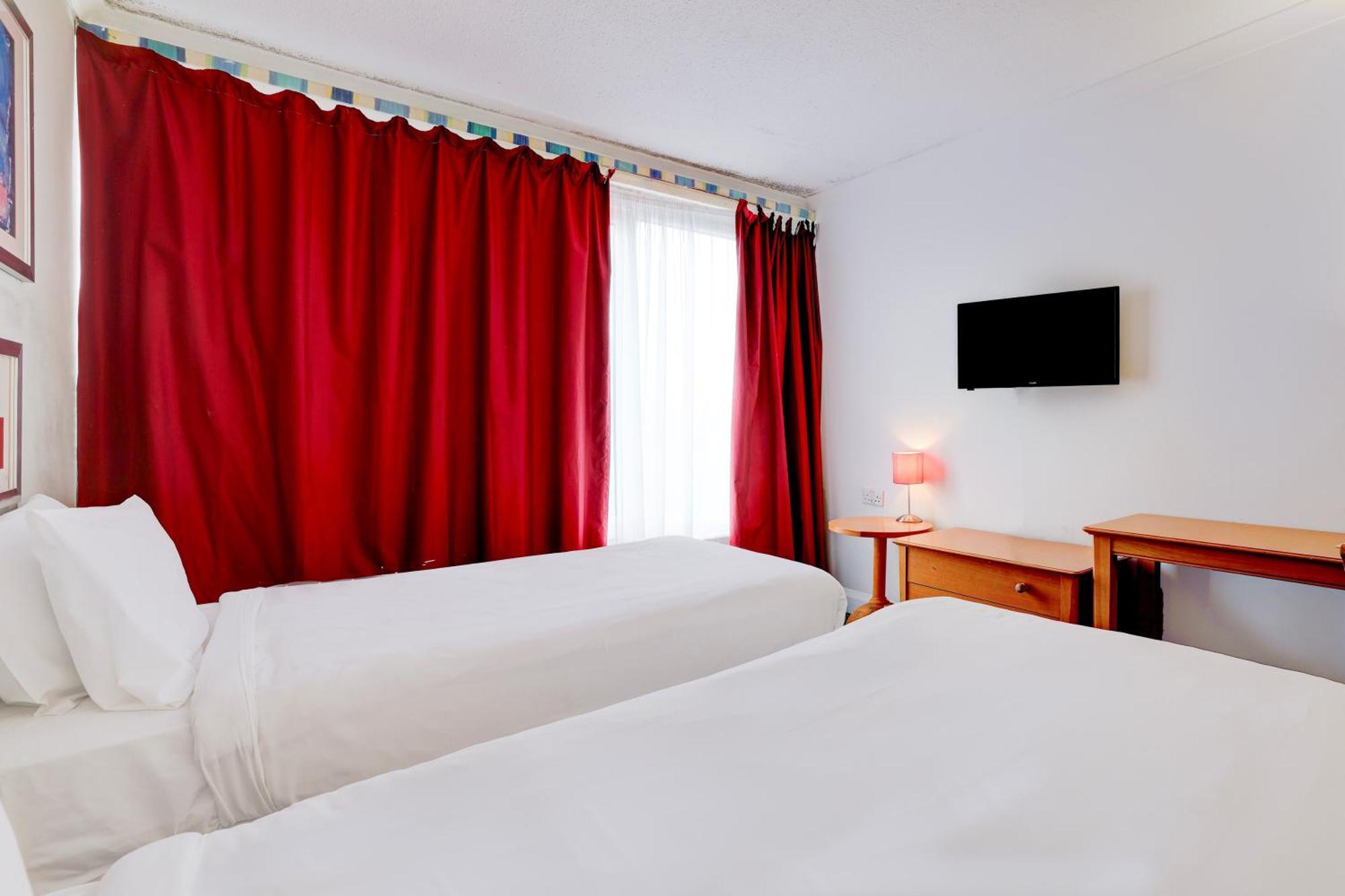 The Chiltern Hotel Лутън Екстериор снимка