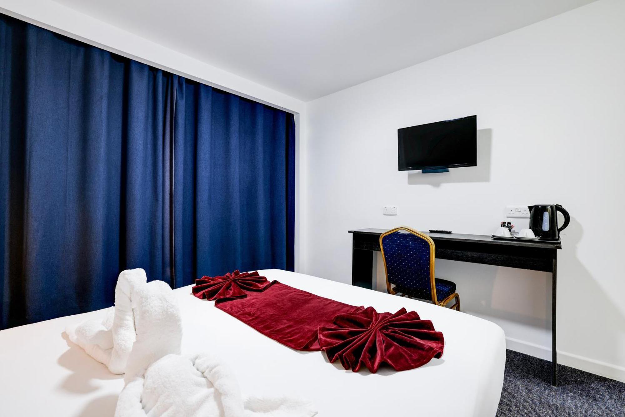 The Chiltern Hotel Лутън Екстериор снимка